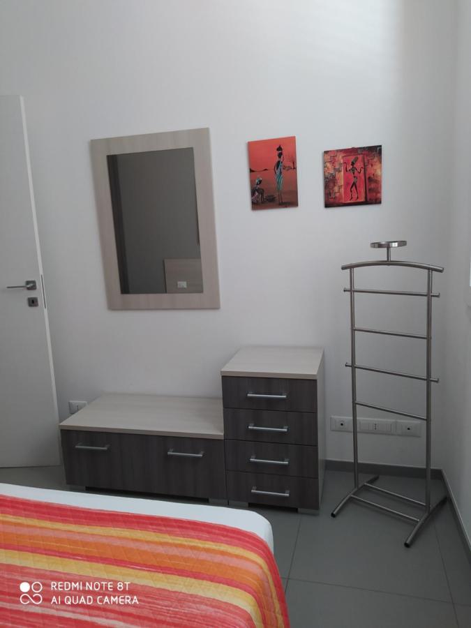Iris Villa Marina di Ragusa Exteriör bild